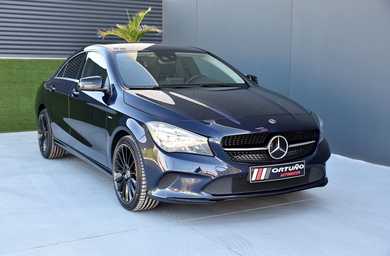 Foto Mercedes-Benz Clase CLA 49