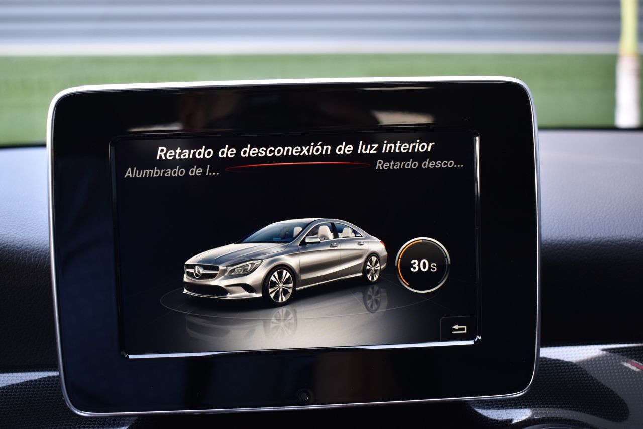 Foto Mercedes-Benz Clase CLA 102