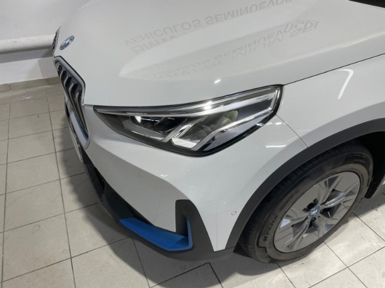 Foto BMW iX1 6