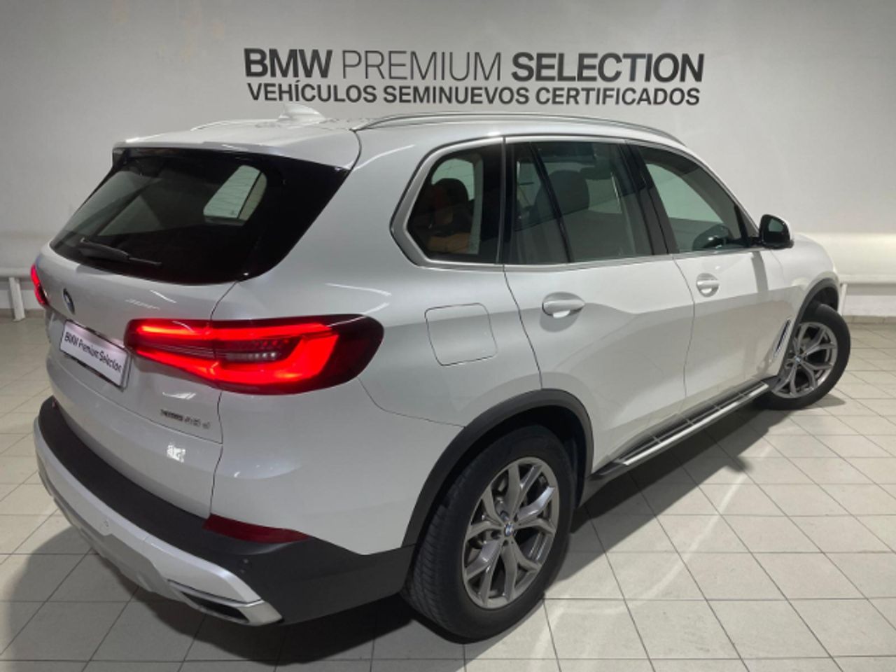 Foto BMW X5 4