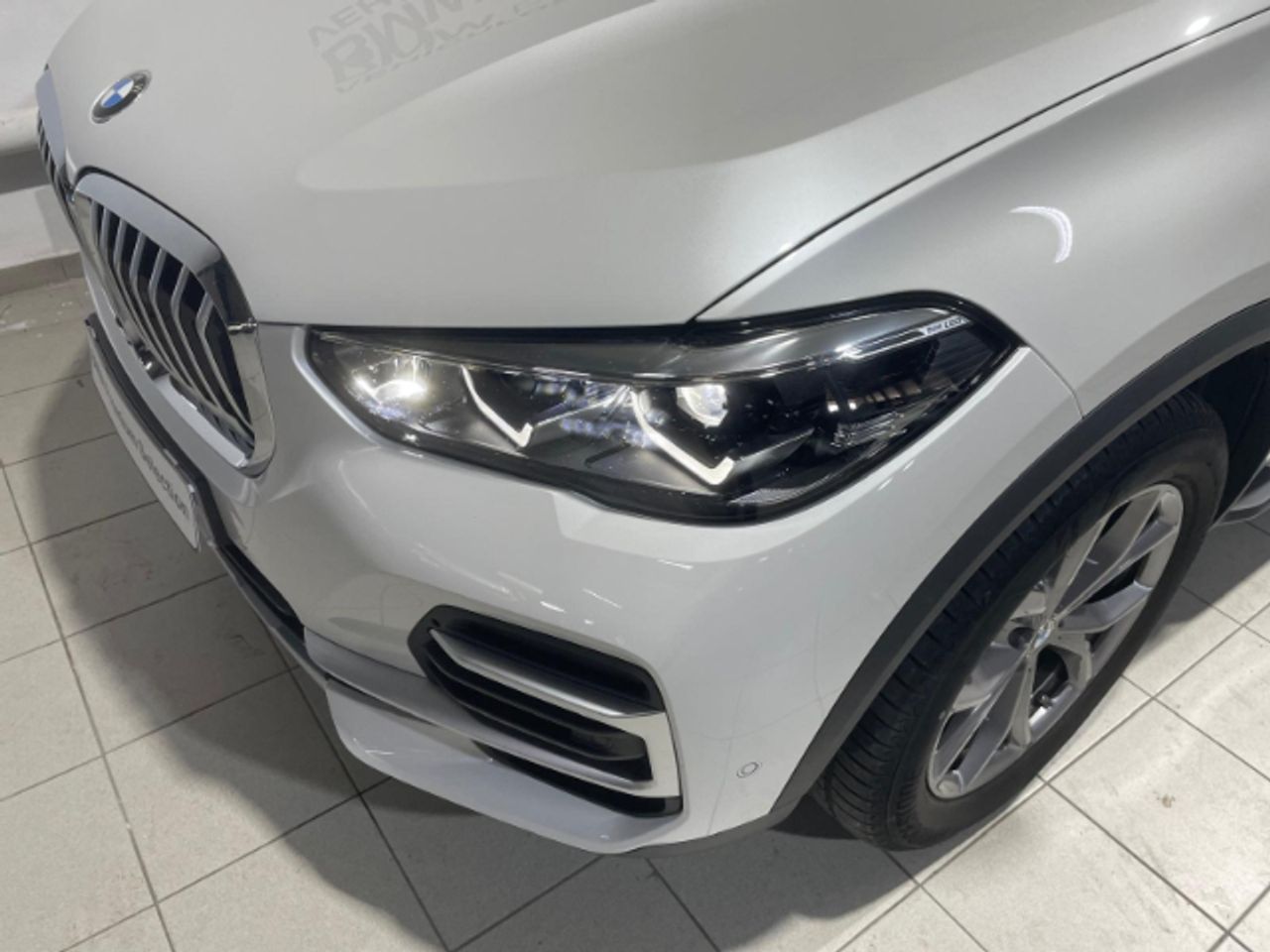 Foto BMW X5 6