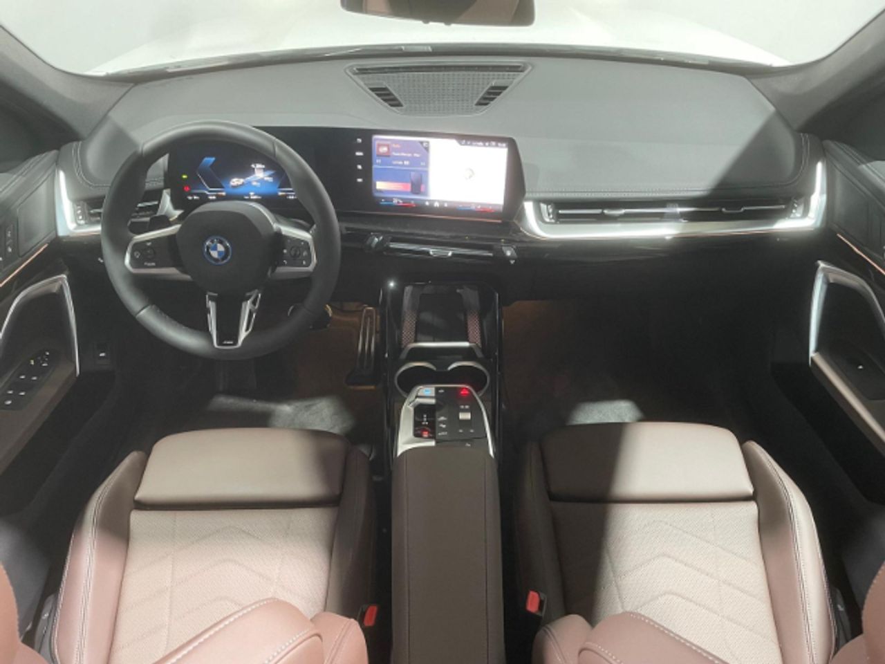 Foto BMW iX1 7