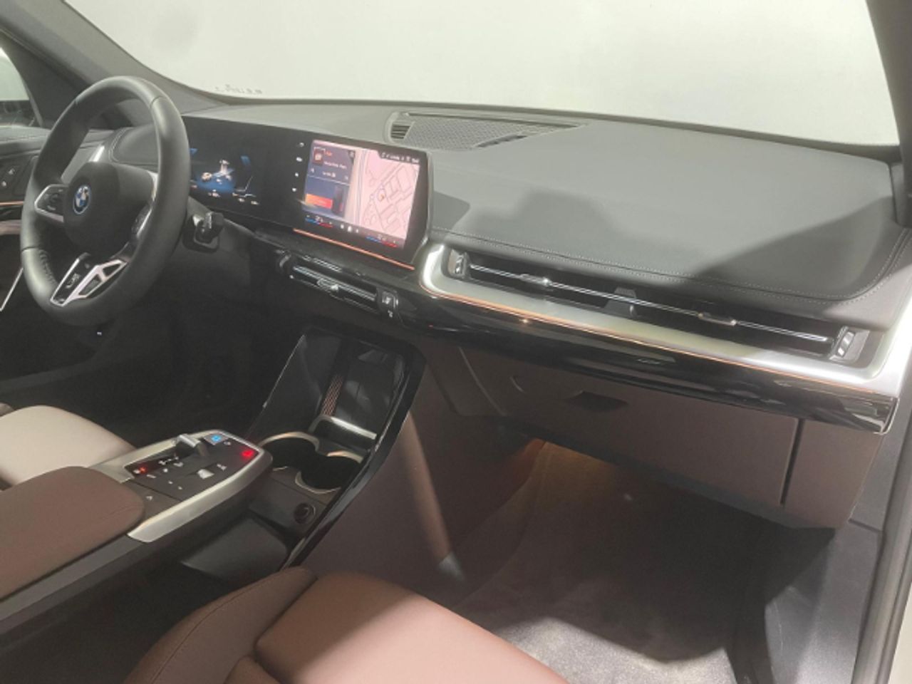 Foto BMW iX1 8