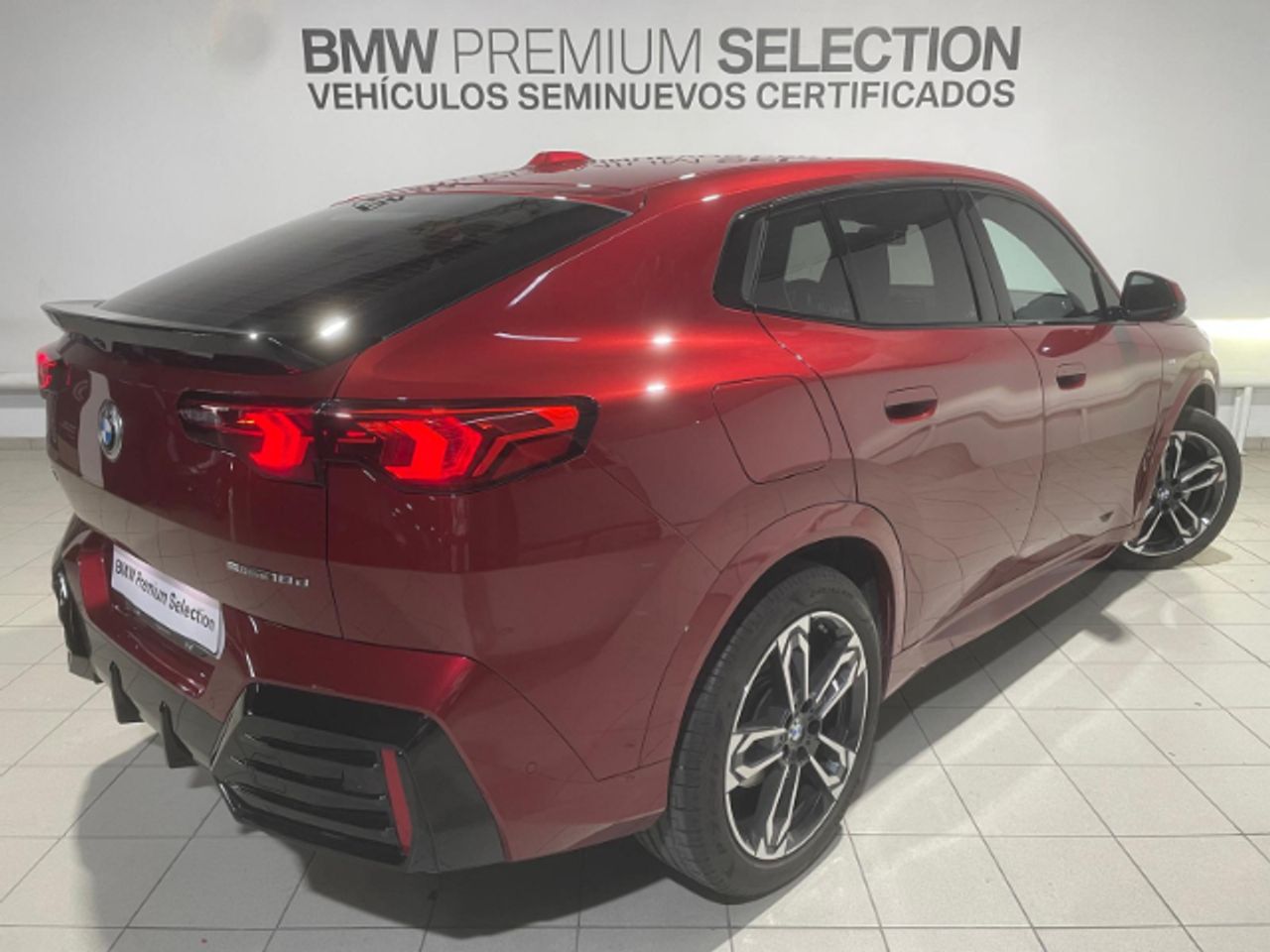 Foto BMW X2 4