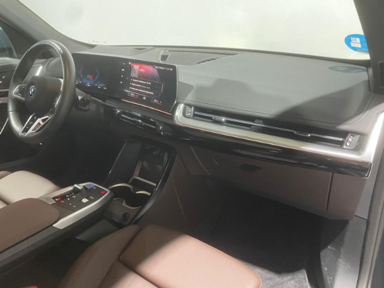 Foto BMW iX1 8