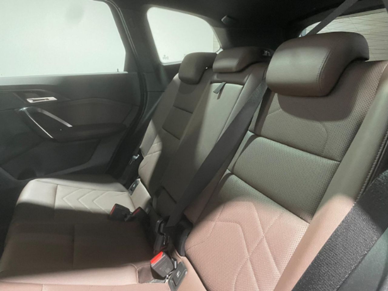 Foto BMW iX1 9
