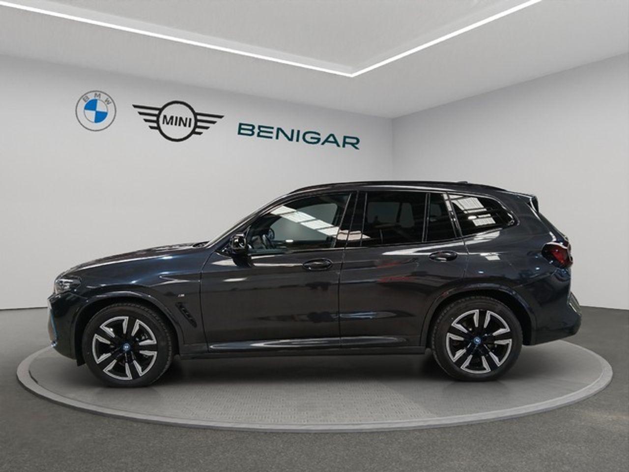 Foto BMW iX3 3