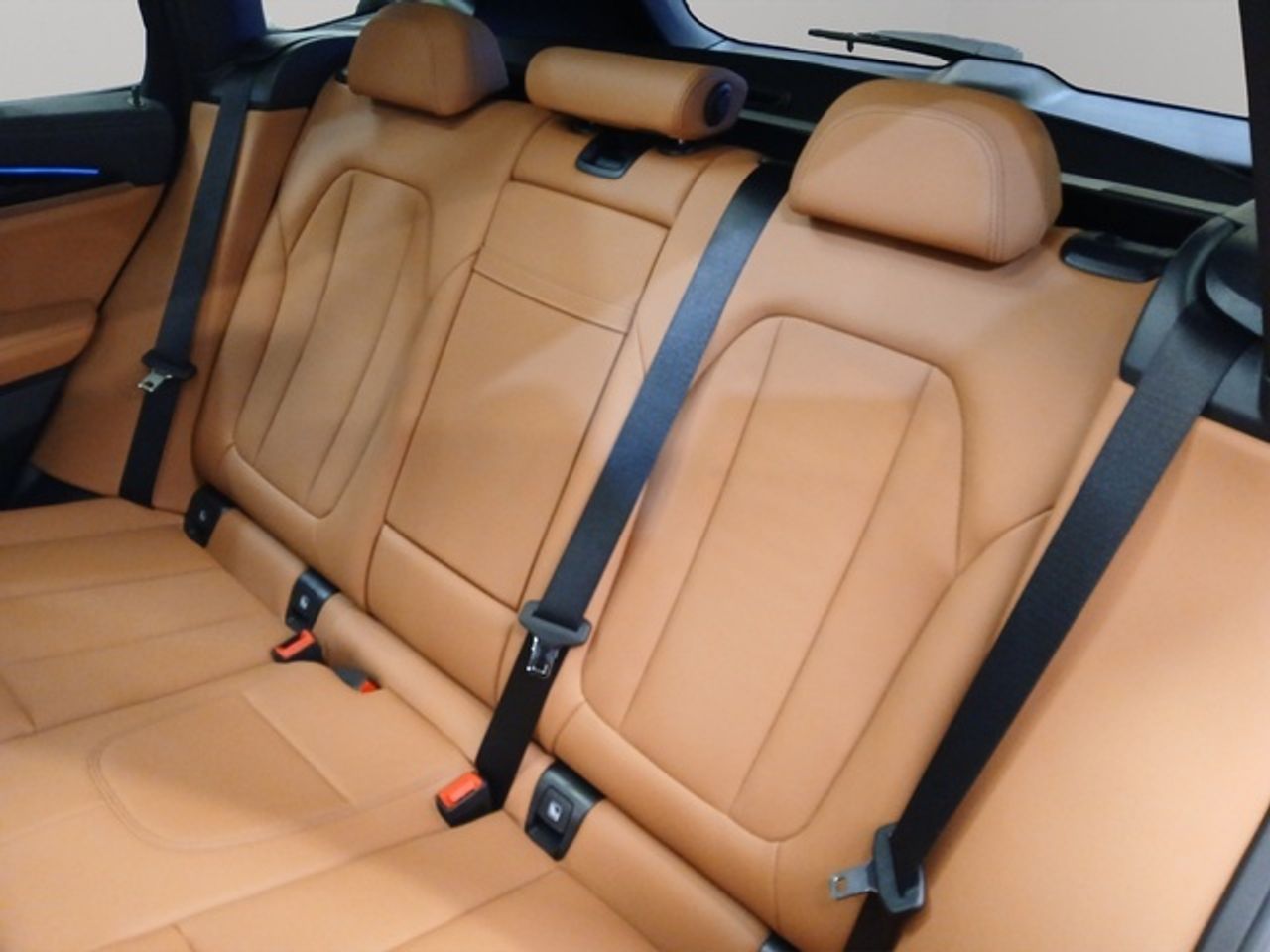 Foto BMW iX3 9
