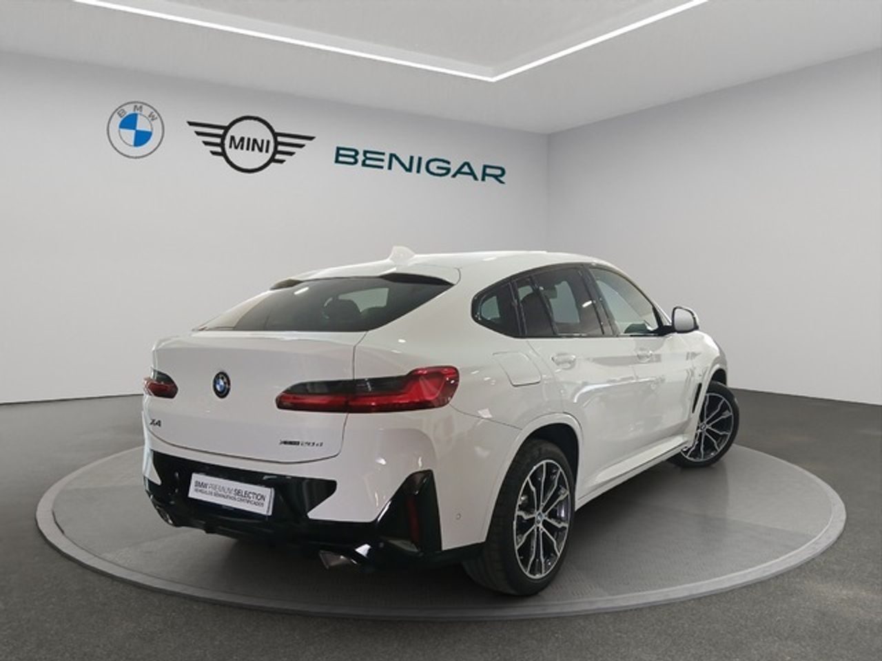 Foto BMW X4 4