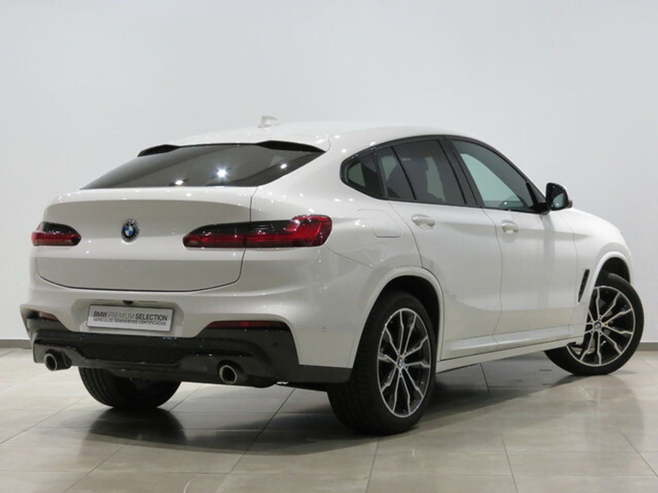 Foto BMW X4 4