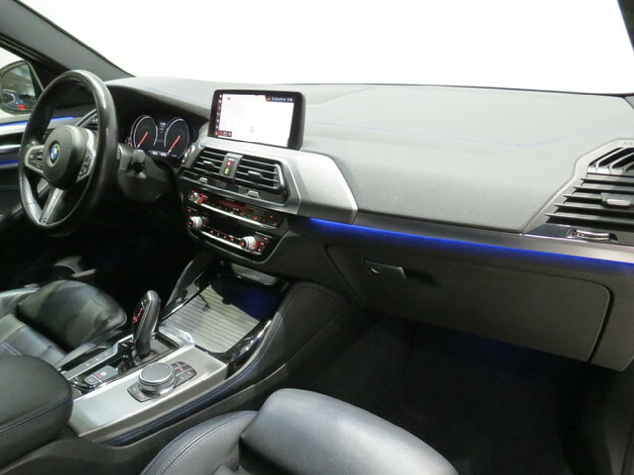 Foto BMW X4 8