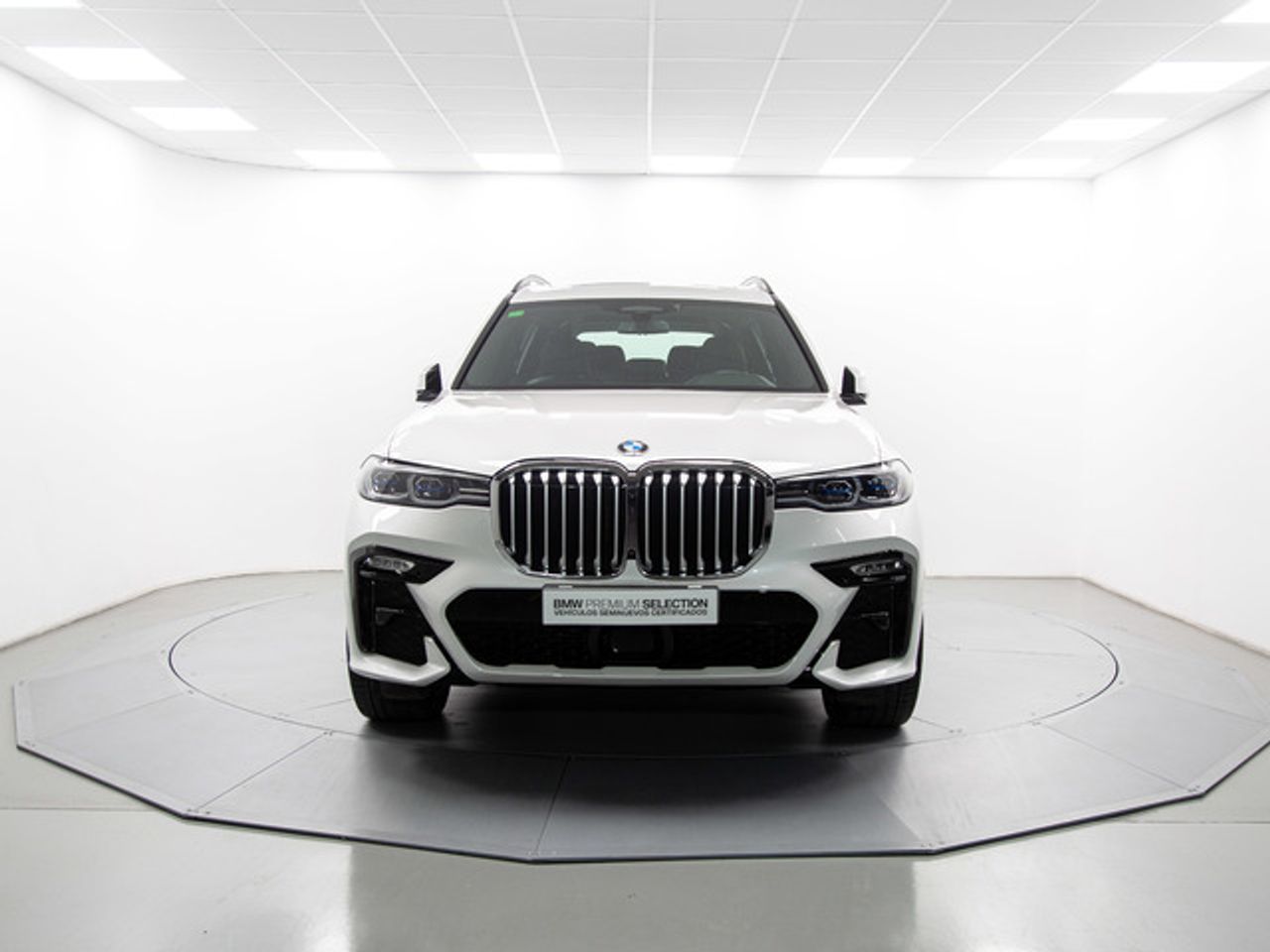 Foto BMW X7 2