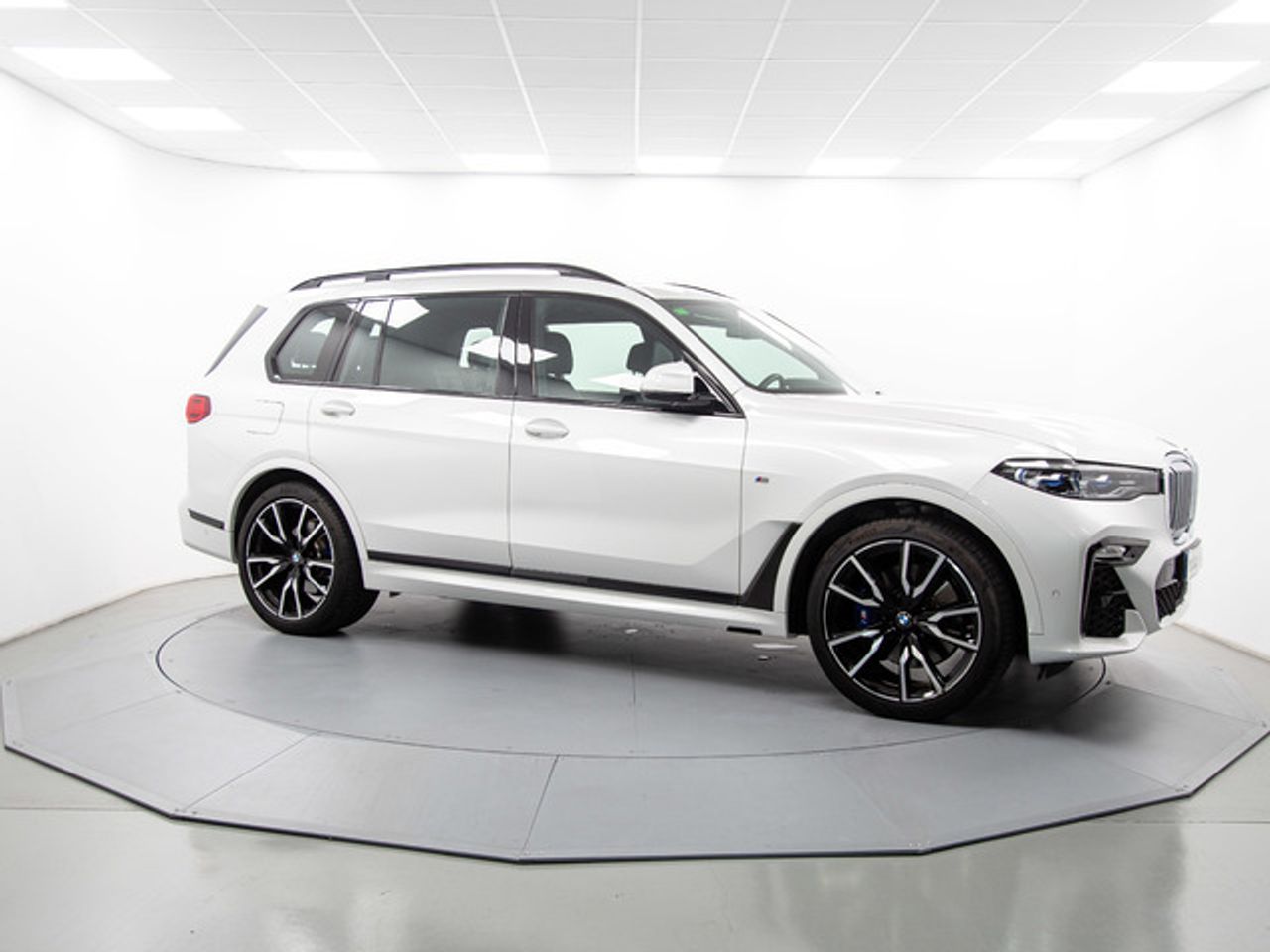 Foto BMW X7 13