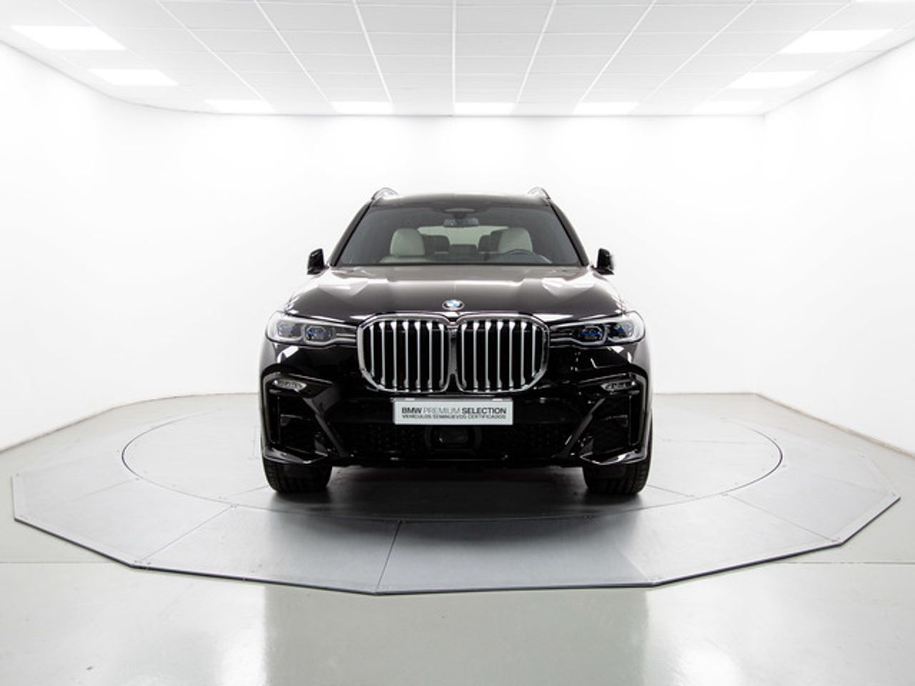 Foto BMW X7 2