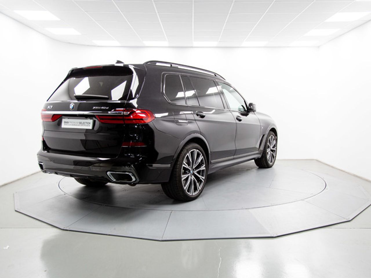 Foto BMW X7 4