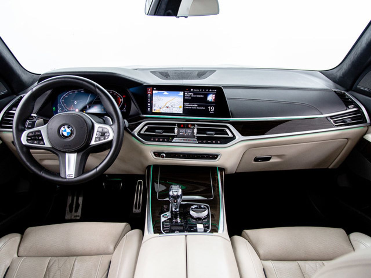 Foto BMW X7 7