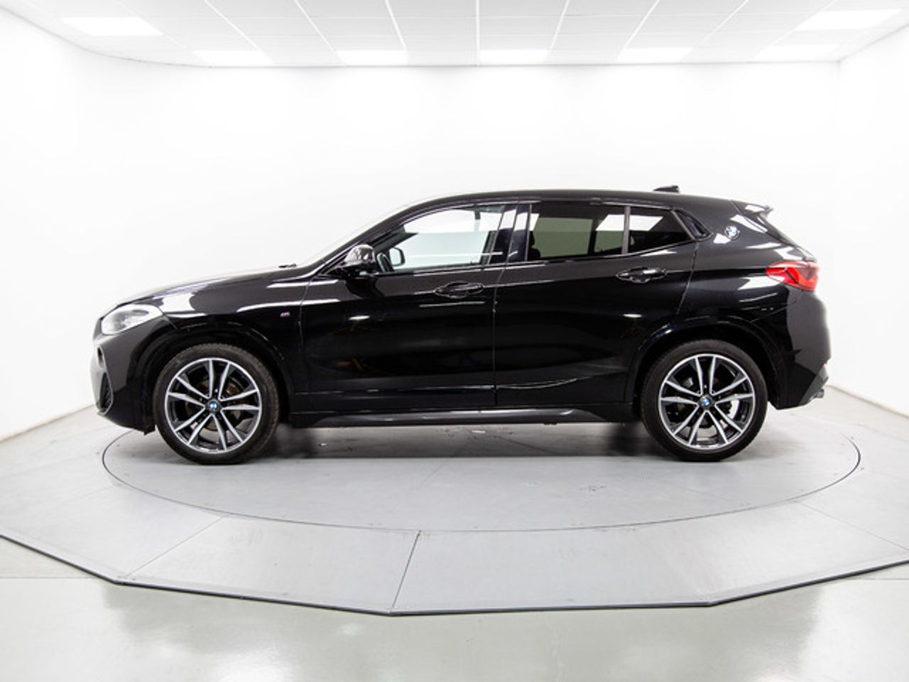 Foto BMW X2 3