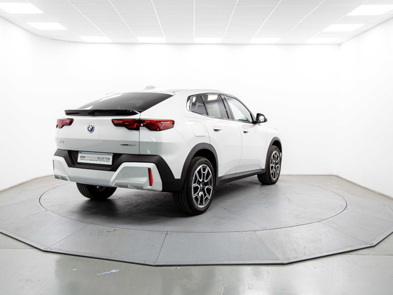 Foto BMW X2 4