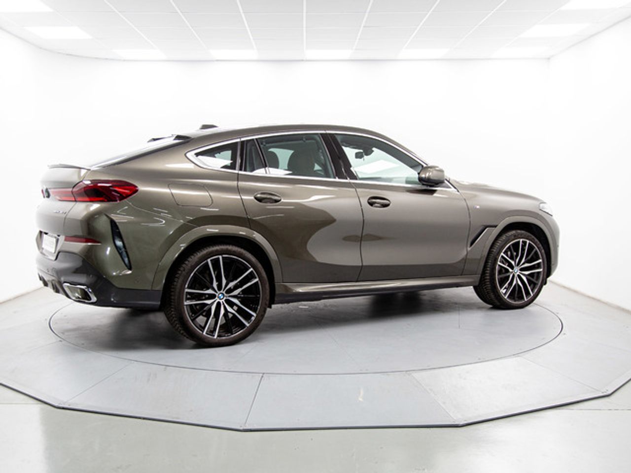 Foto BMW X6 11