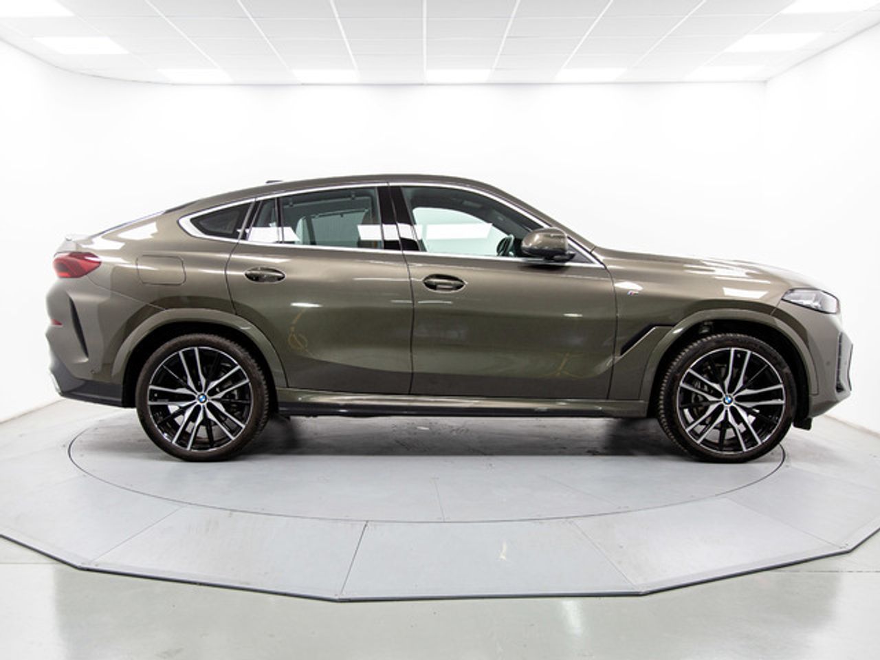 Foto BMW X6 12
