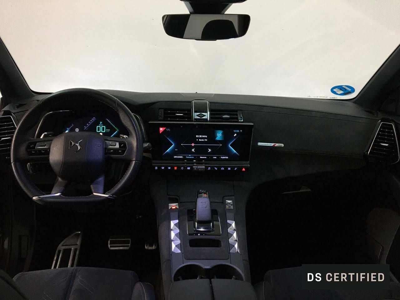 Foto DS Automobiles DS 7 6