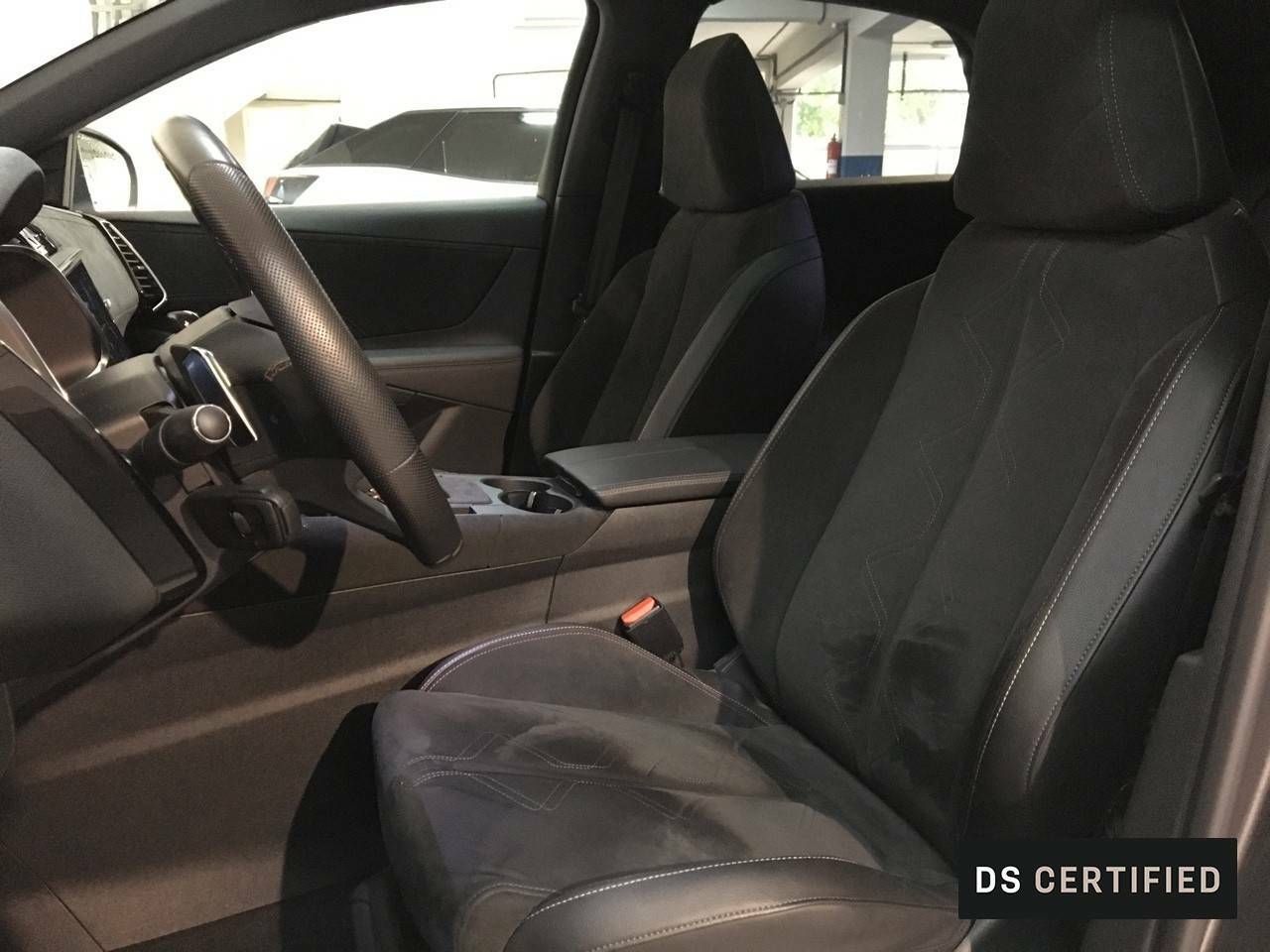 Foto DS Automobiles DS 7 7