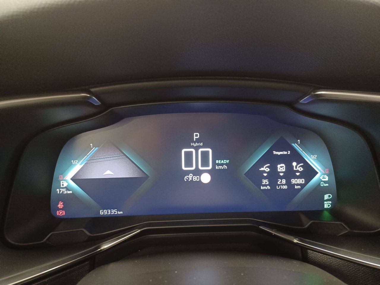 Foto DS Automobiles DS 7 9