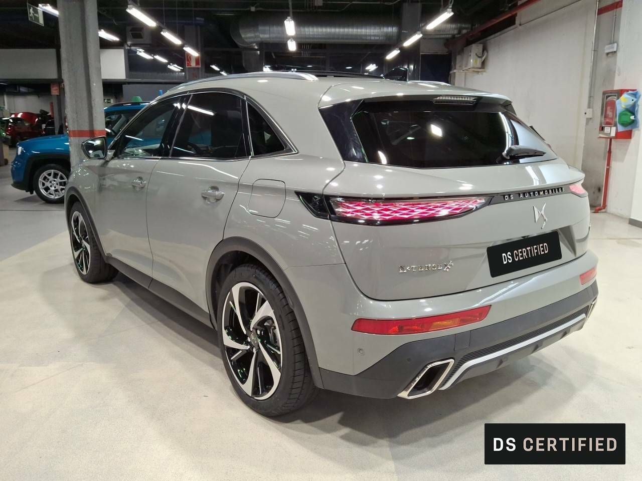 Foto DS Automobiles DS 7 7