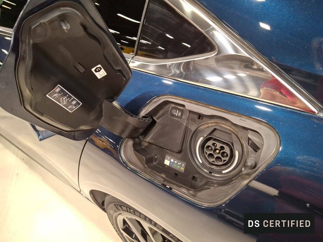 Foto DS Automobiles DS 9 24