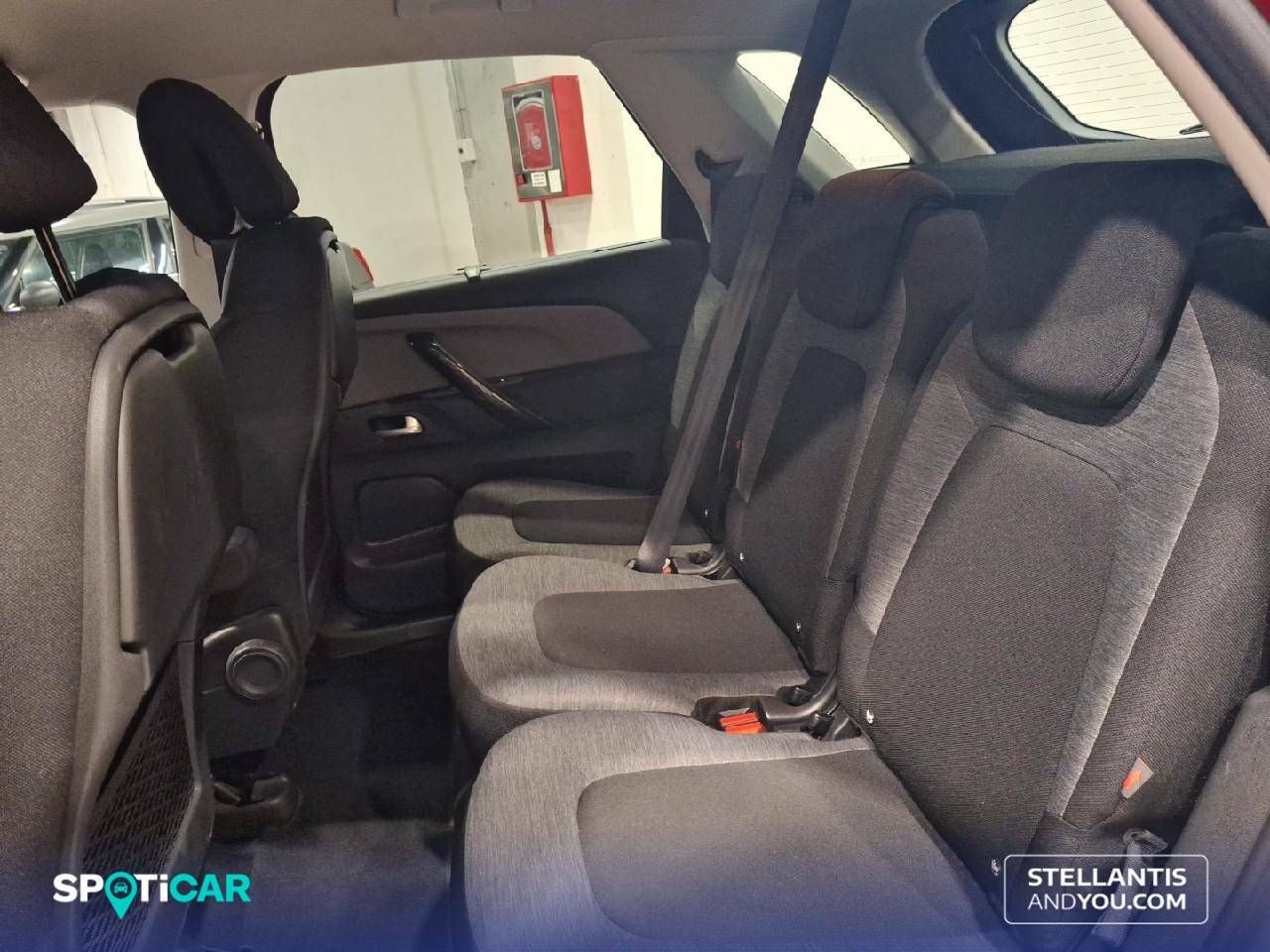 Foto Citroën C4 Spacetourer 10