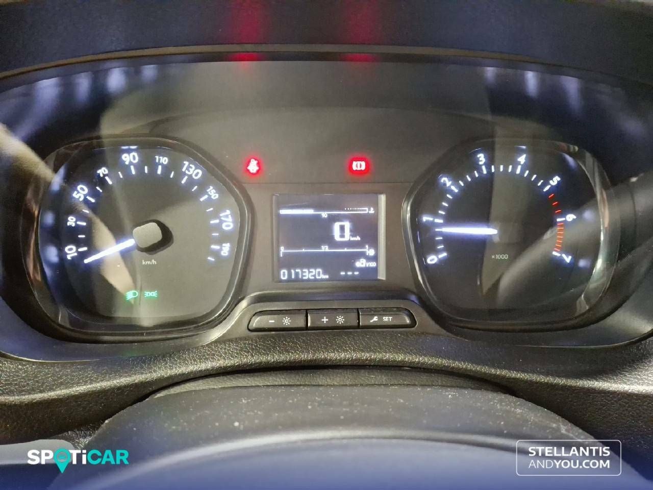 Foto Citroën Jumpy 12