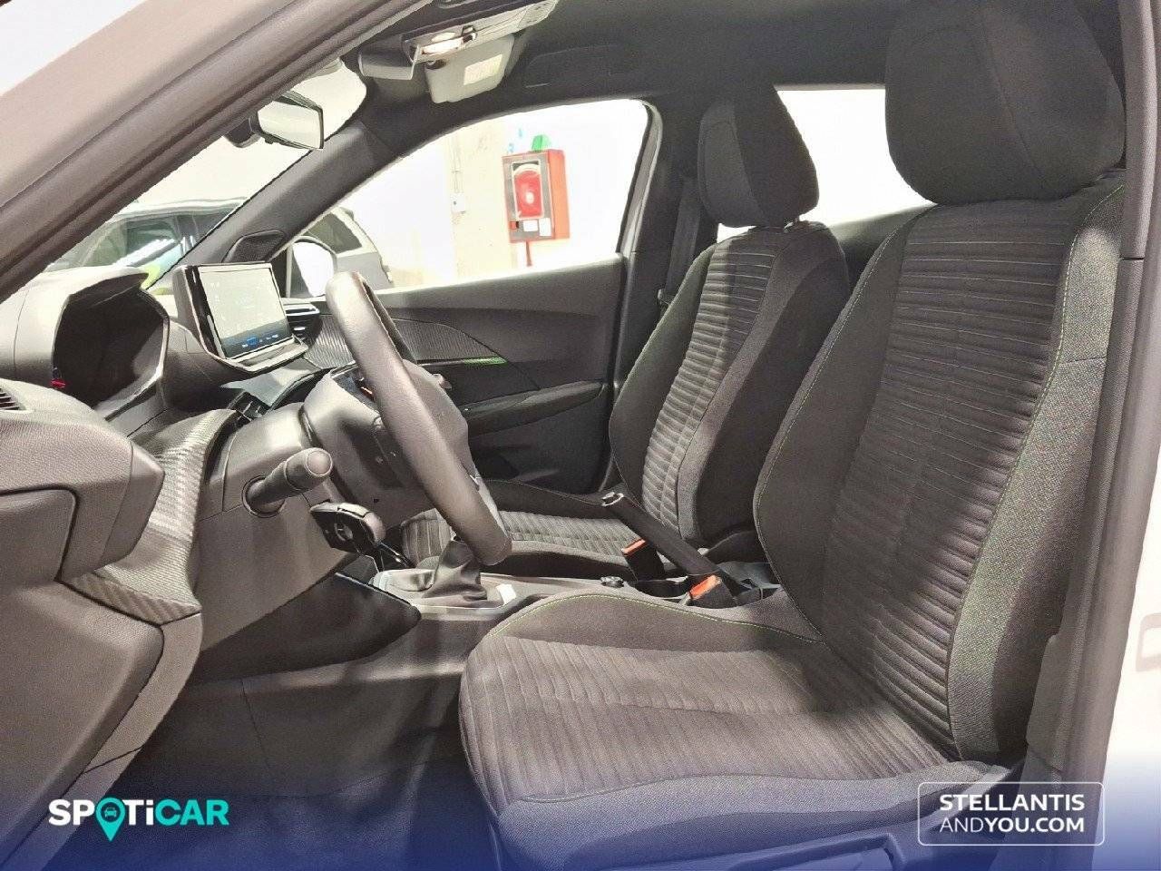 Foto Peugeot 2008 9