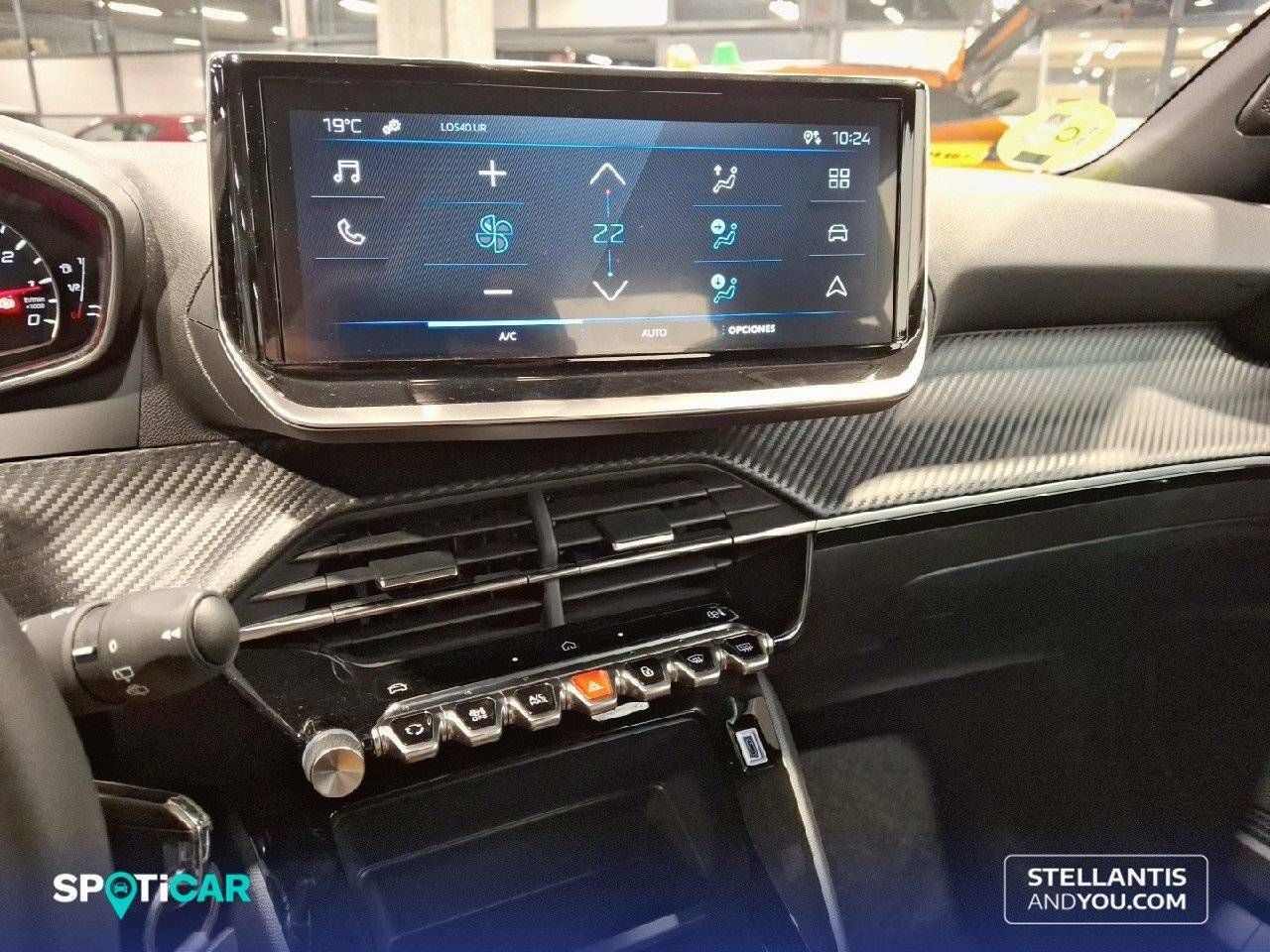 Foto Peugeot 2008 17