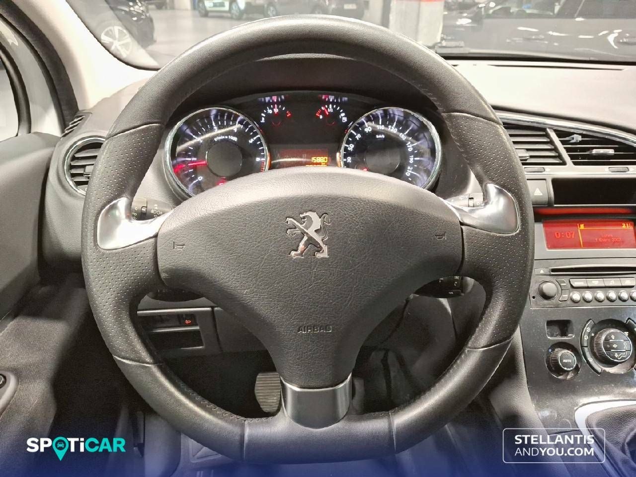 Foto Peugeot 3008 13