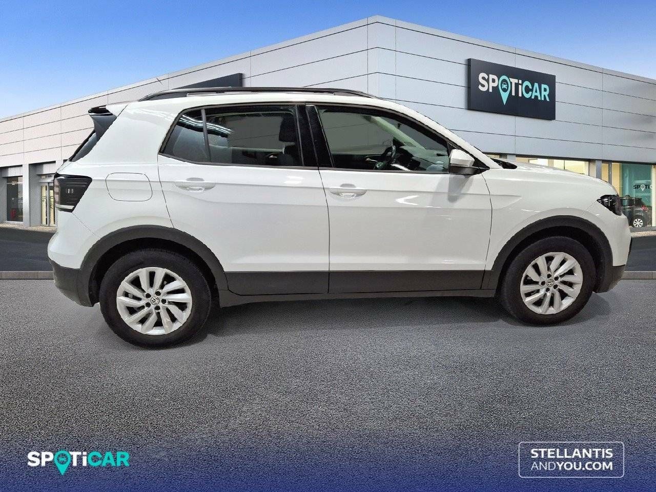 Foto Volkswagen T-Cross 4