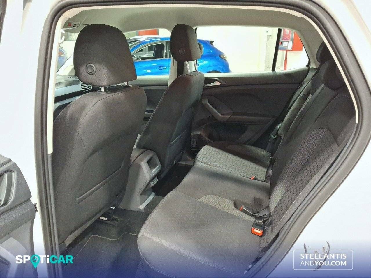 Foto Volkswagen T-Cross 10