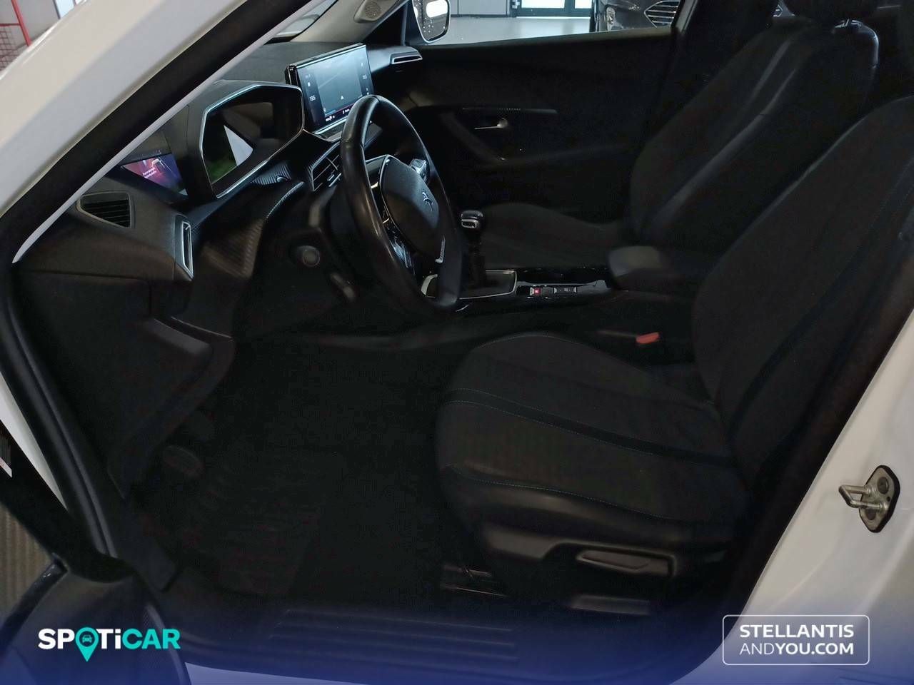 Foto Peugeot 2008 9