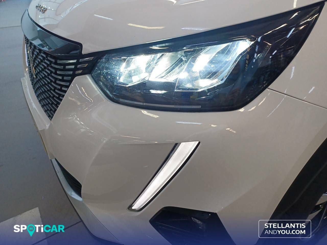 Foto Peugeot 2008 21