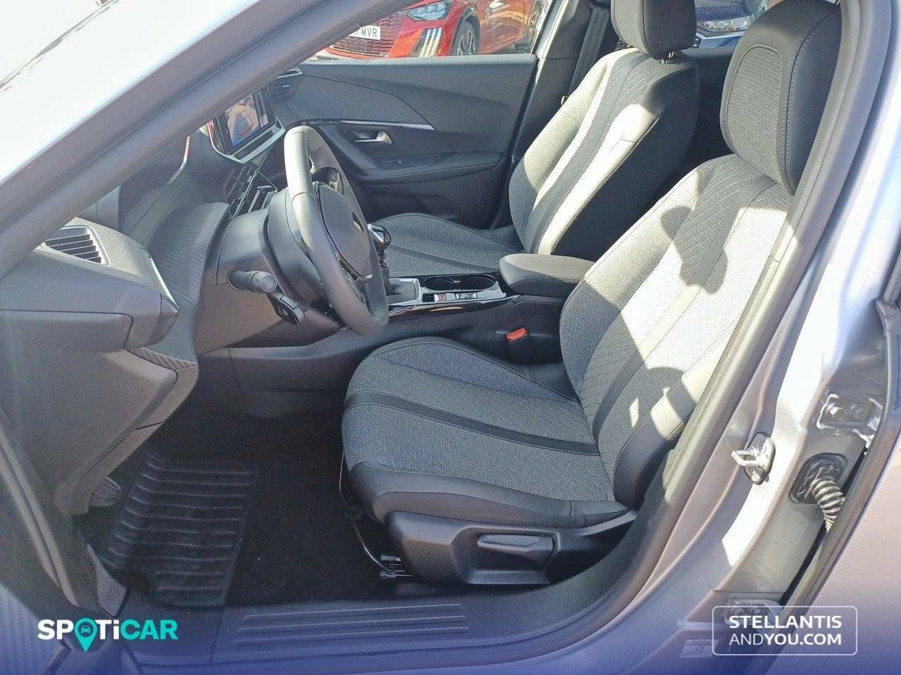 Foto Peugeot 2008 9