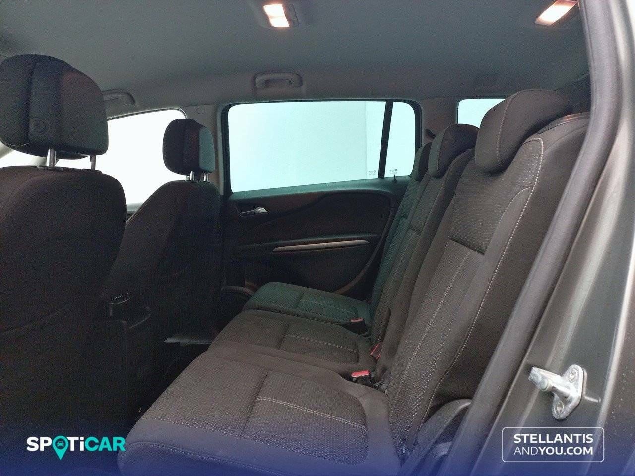 Foto Opel Zafira 10