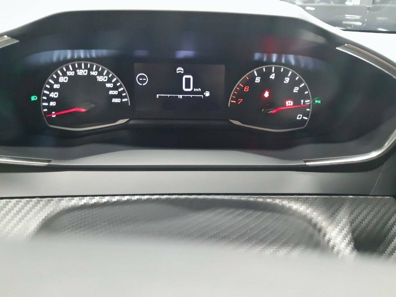 Foto Peugeot 208 12