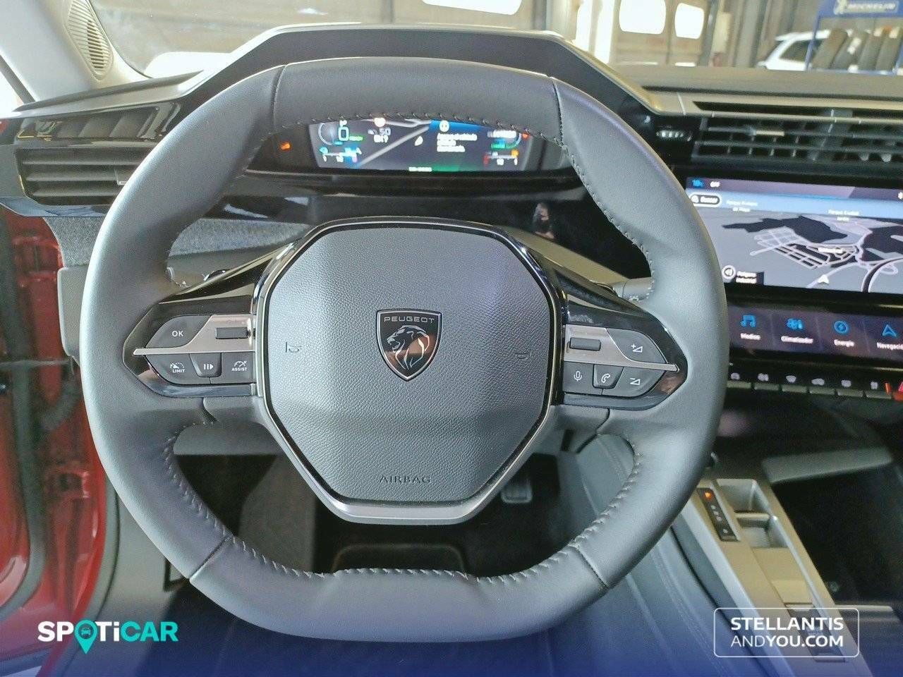 Foto Peugeot 408 12