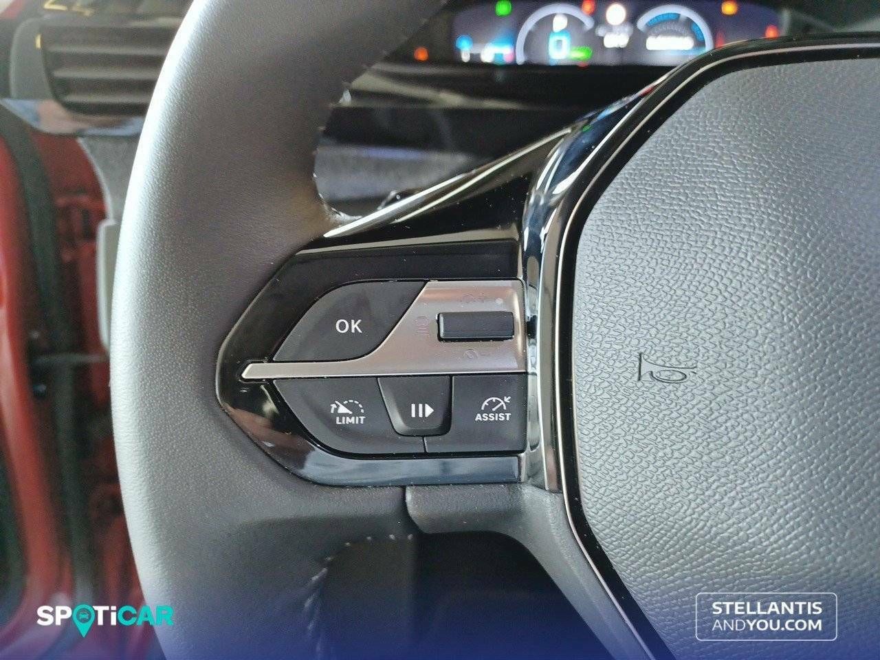 Foto Peugeot 408 17