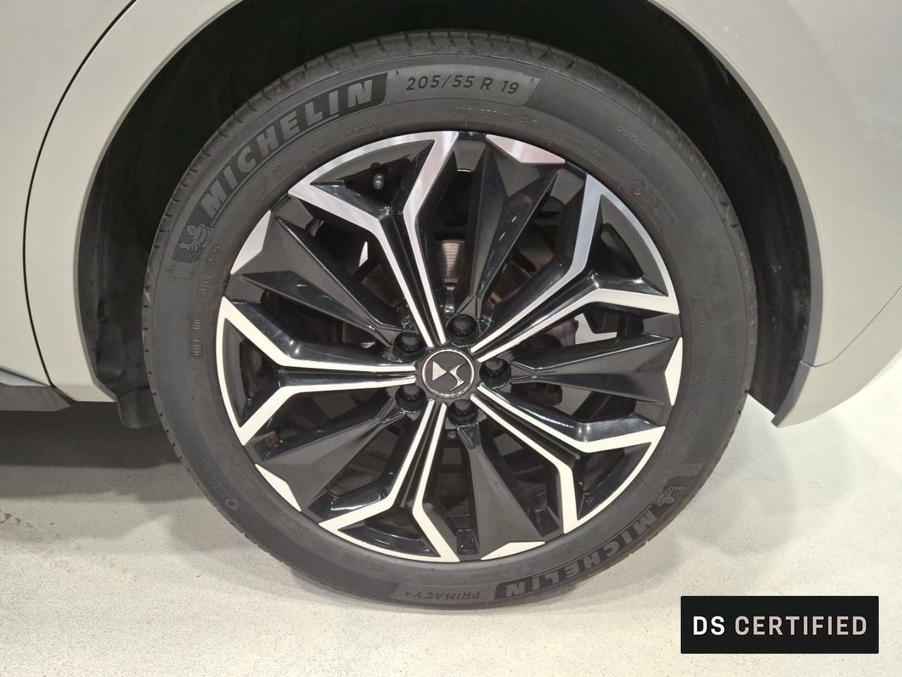 Foto DS Automobiles DS 4 11