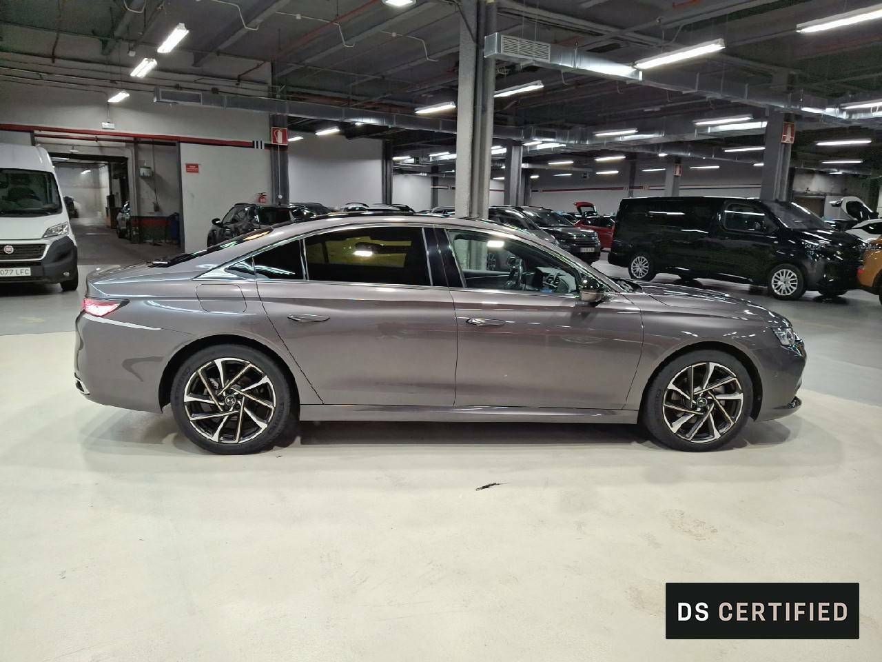 Foto DS Automobiles DS 9 4