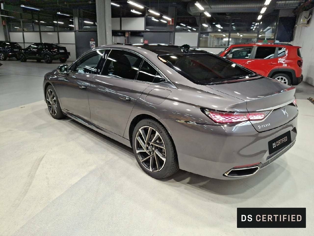 Foto DS Automobiles DS 9 7