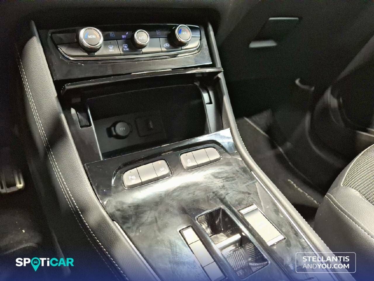 Foto Opel Grandland X 19