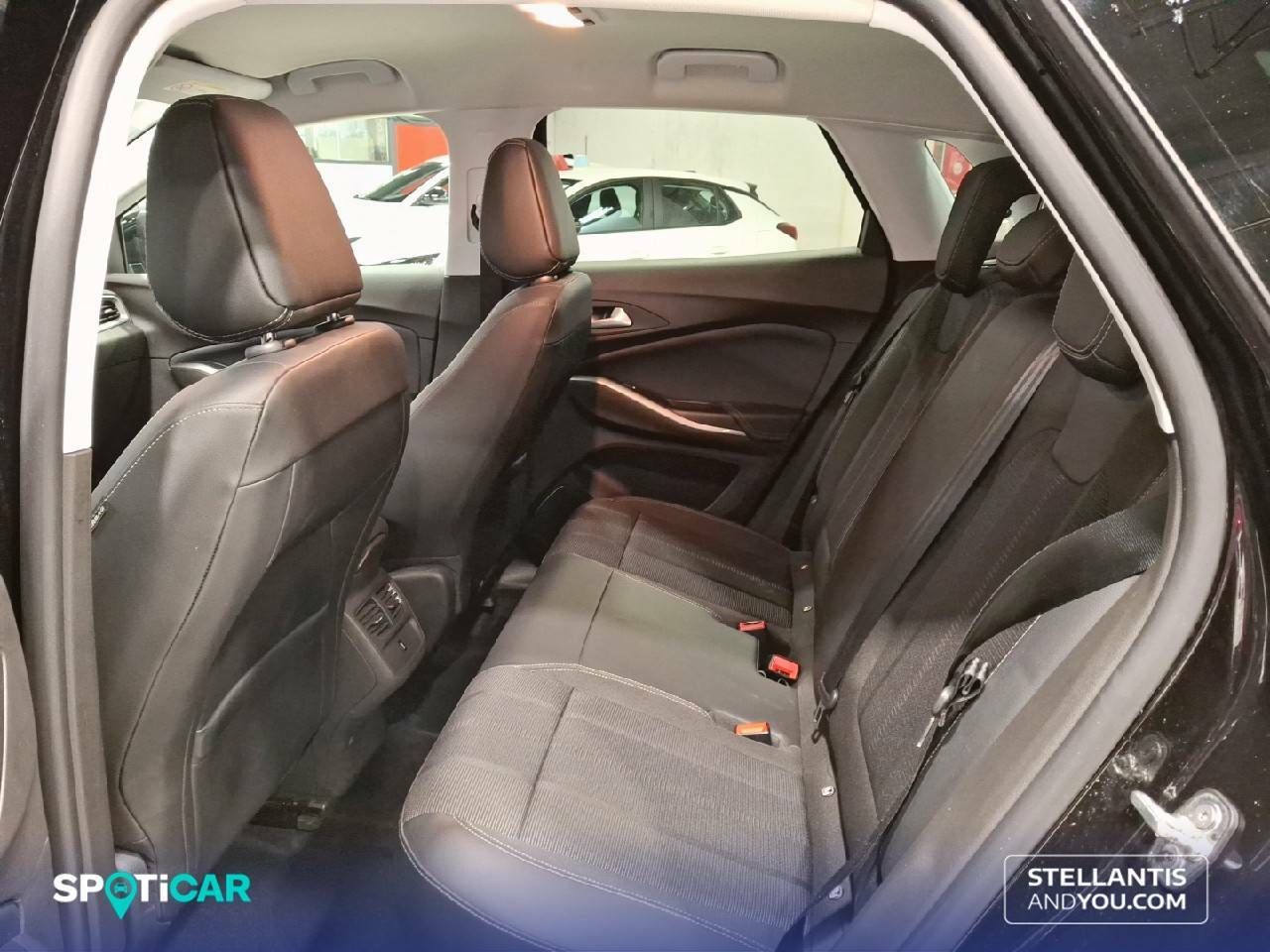 Foto Opel Grandland X 10