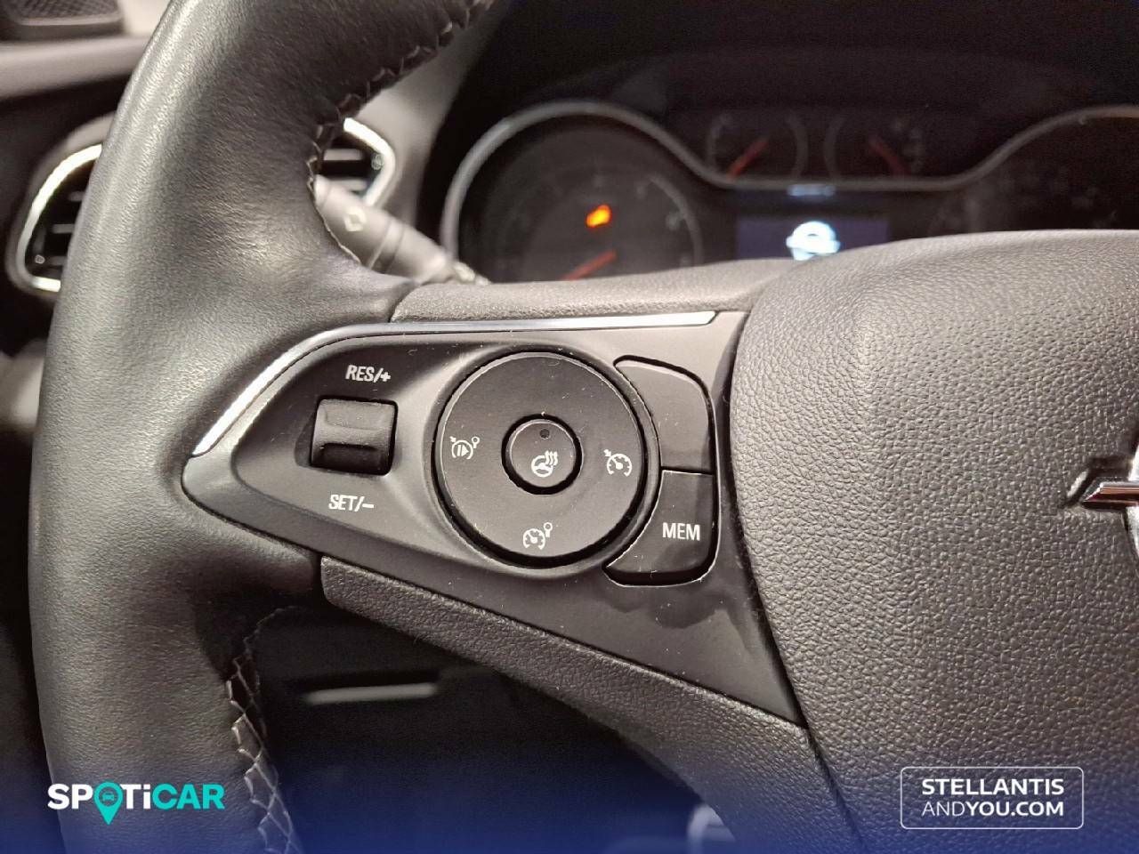 Foto Opel Grandland X 13