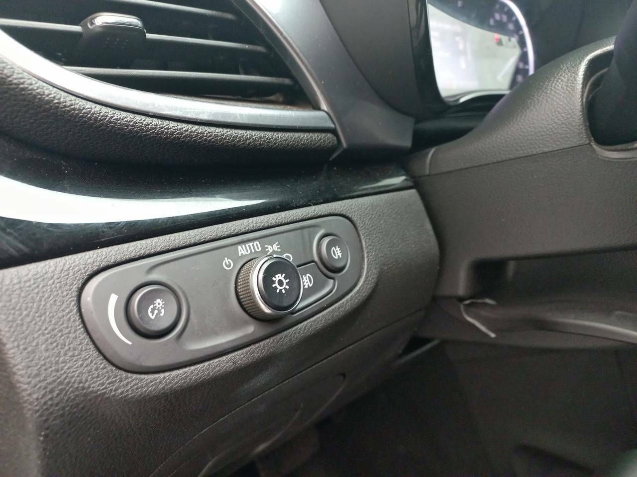 Foto Opel Mokka X 24